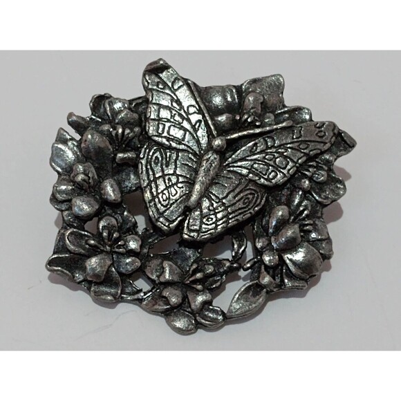 Signed BIRDS & BLOOMS Pin/Brooch Pewter Butterfly & Flowers 1998 Limited Edition - Picture 6 of 6